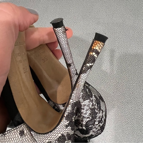 Nicholas KIRKWOOD 🖤 black suede, lace & silver 4 in. strappy heels EUC size 35 - Picture 12 of 14